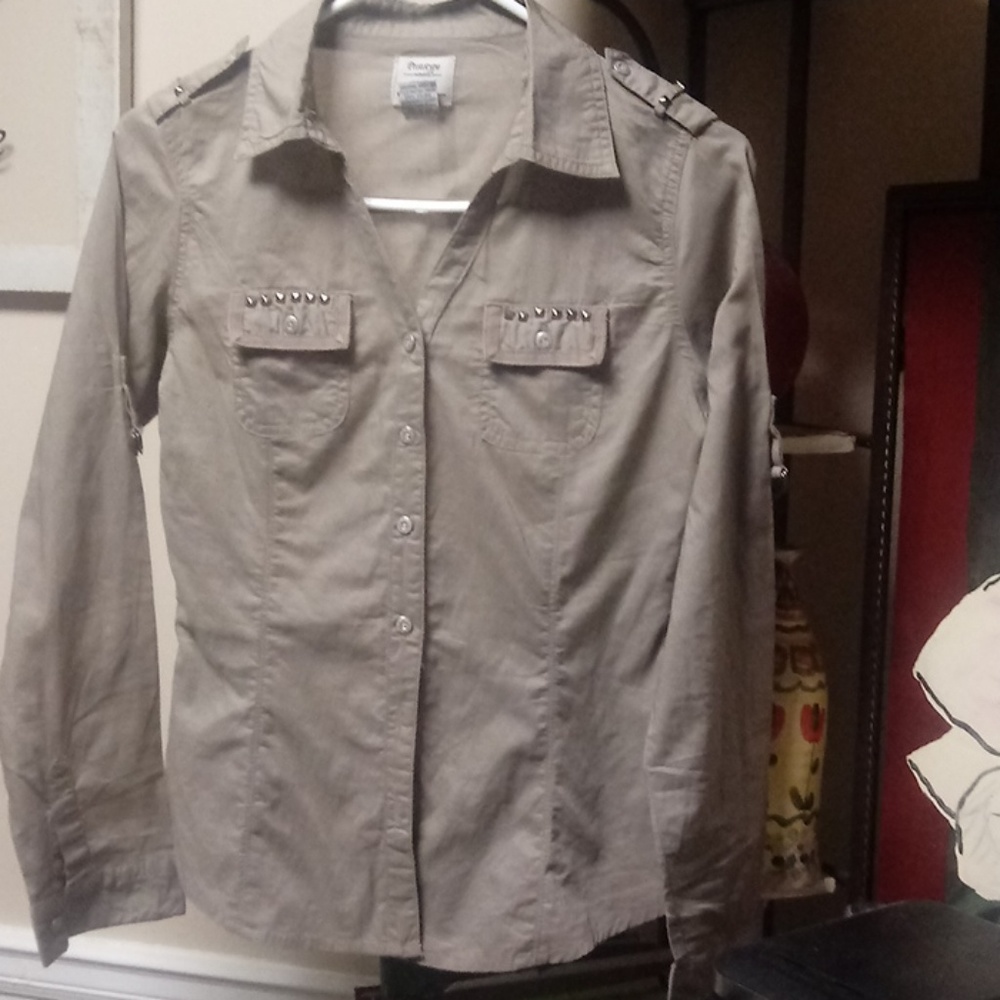 Shirt